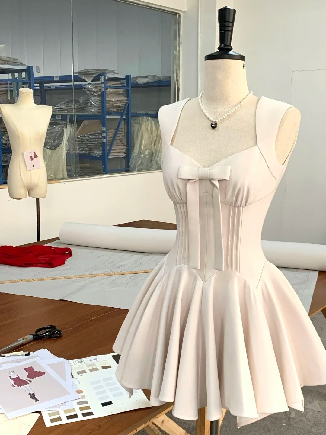 Robe de soirée courte en satin rose à nœud, robe de bal, robe d'anniversaire, nv4512