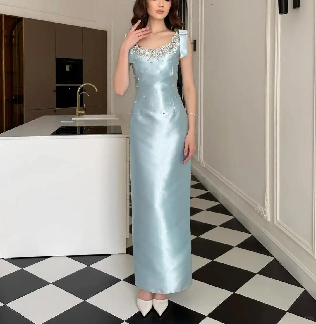Robe de soirée longue en satin bleu clair à perles exquises nv4170