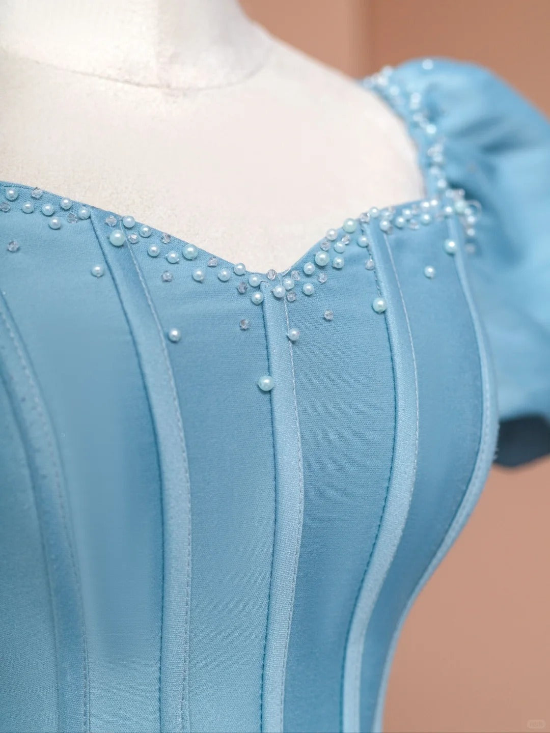 Robe de bal longue en satin bleu délicat et perlé, robe de soirée, robe de soirée, nv4731