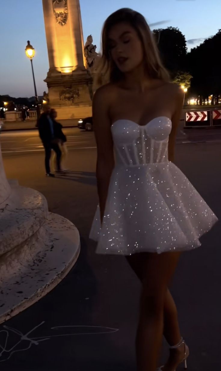 Weiße glänzende Pailletten einfaches süßes kurzes Abendkleid Geburtstagspartykleid nv3053