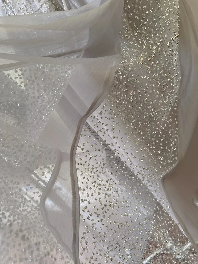 NiceVestidos – Silbergraues, schimmerndes A-Linien-Ballkleid aus Tüll mit Neckholder, Paillettenquasten und Neckholder NV5950