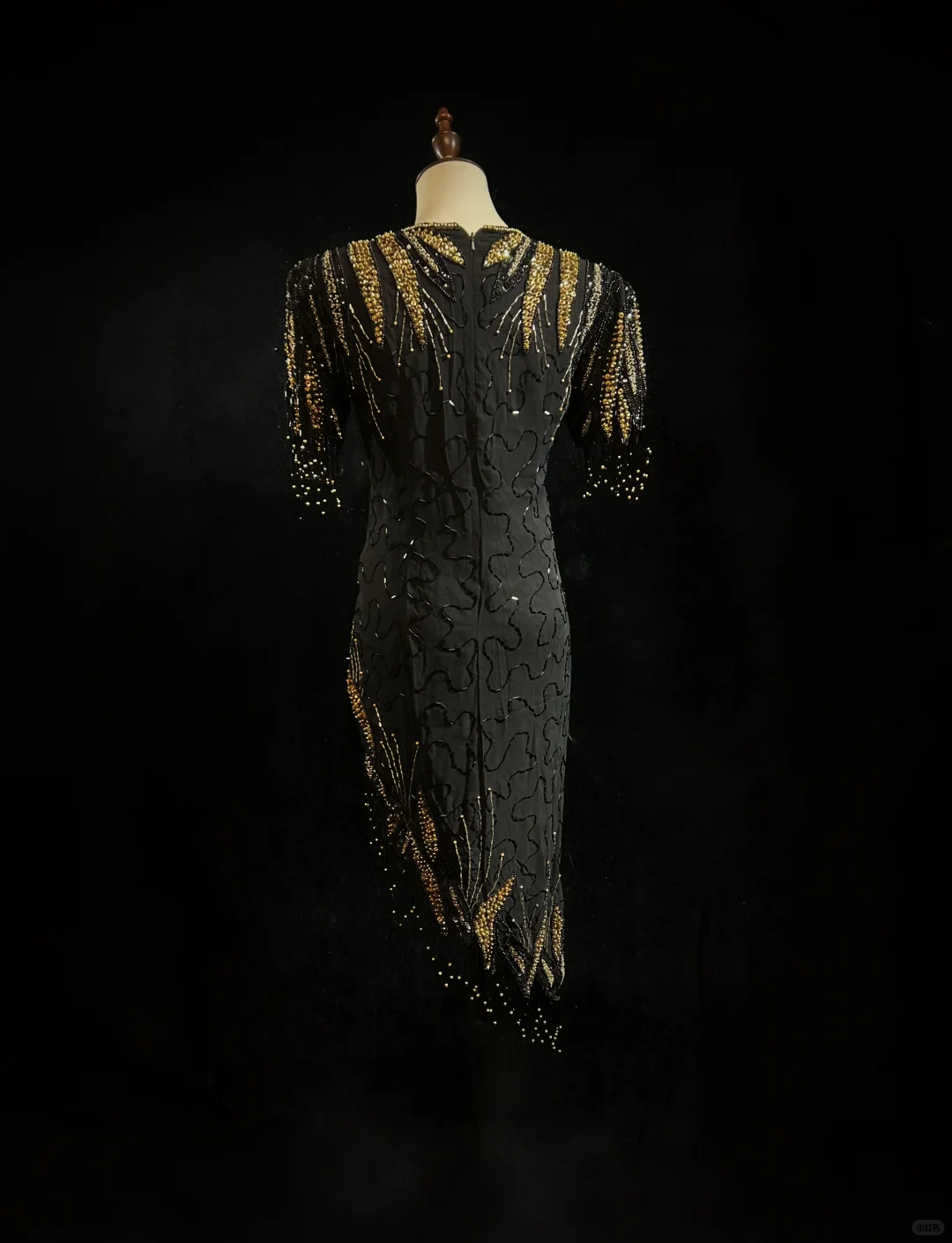 Black 1920s Gatsby Flapper Midi Dress, V Neck Short Sleeve, Gold Beaded Fringe, Vintage Evening Gown, Homecoming Dress  NV6908