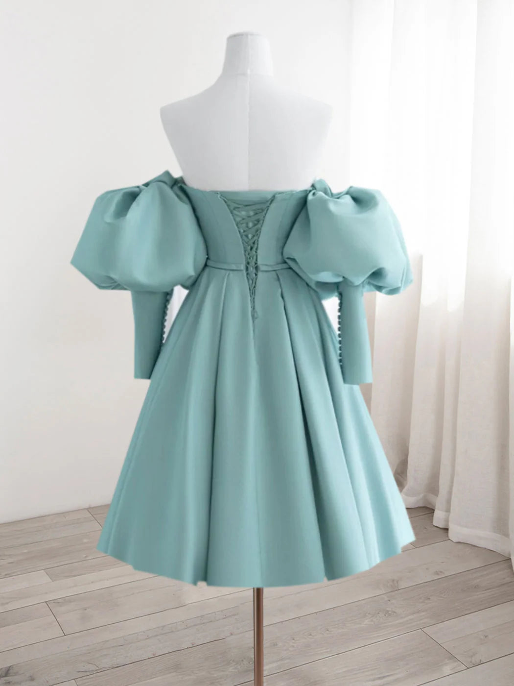 Robe de bal courte en satin bleu à décolleté en cœur simple, jolie robe de bal de fin d'année nv2100