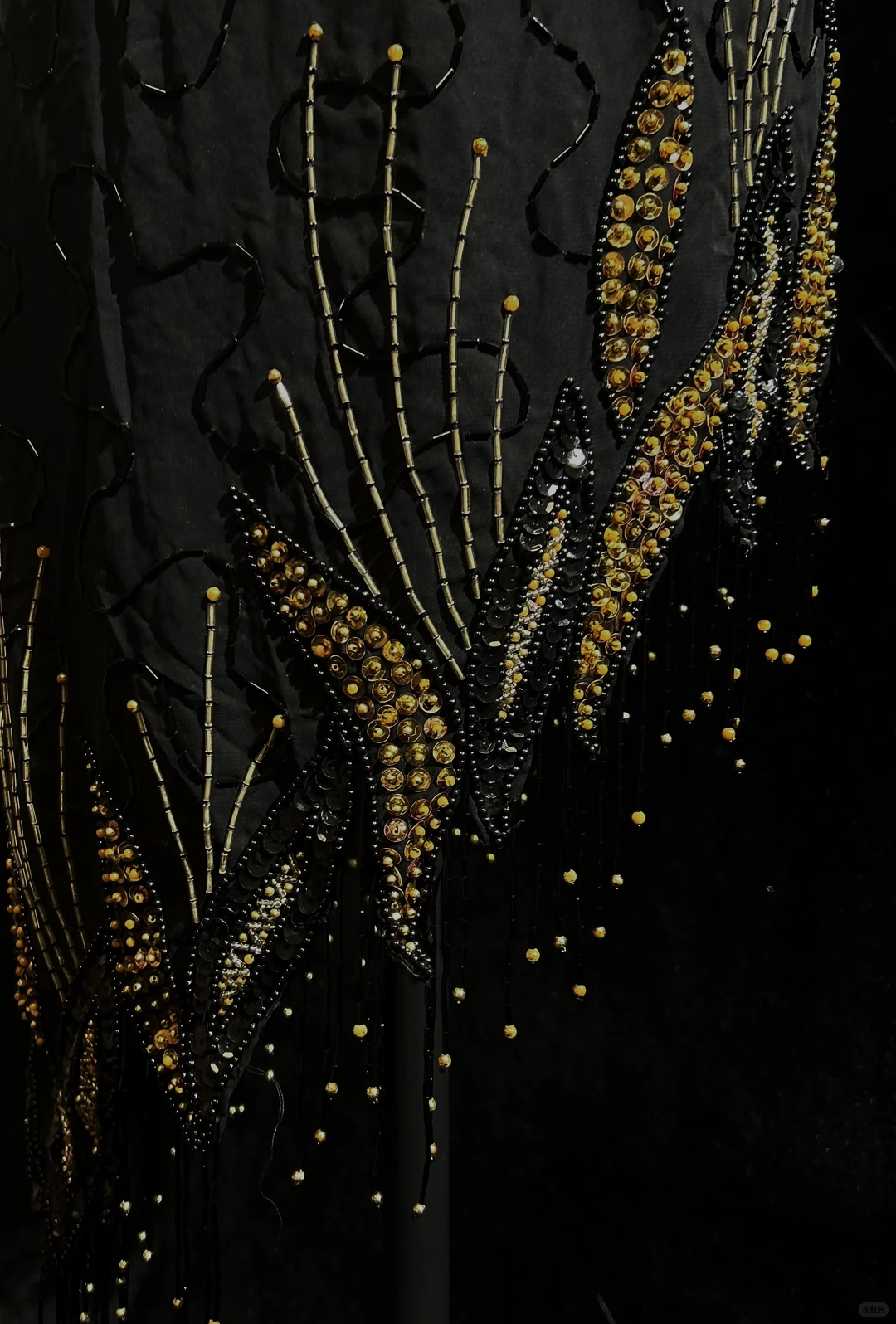 Black 1920s Gatsby Flapper Midi Dress, V Neck Short Sleeve, Gold Beaded Fringe, Vintage Evening Gown, Homecoming Dress  NV6908