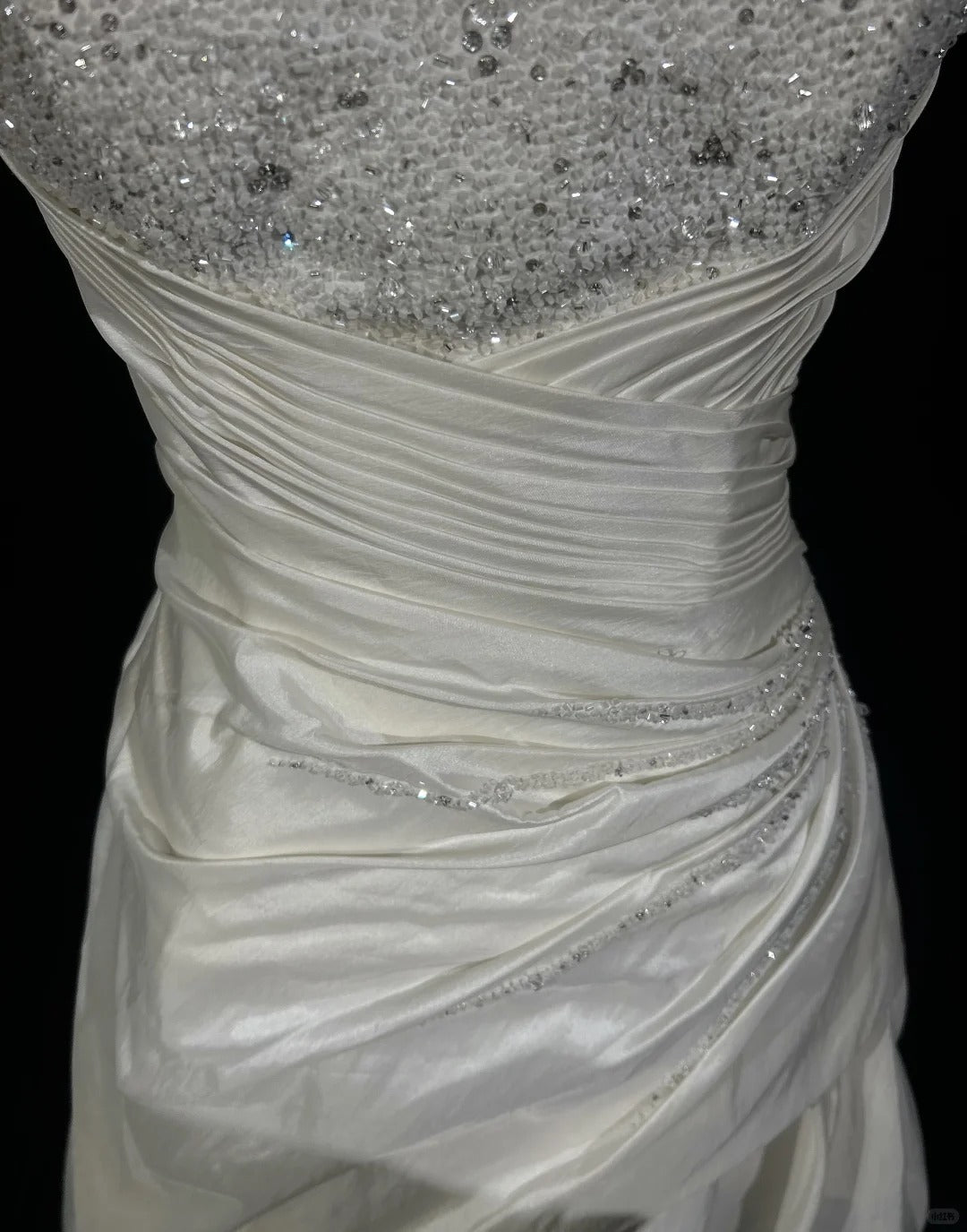 Elfenbeinweißes funkelndes Homecoming-Kleid, exquisites, perlenbesetztes, kurzes Satin-Ballkleid, Abendkleid, nv4382