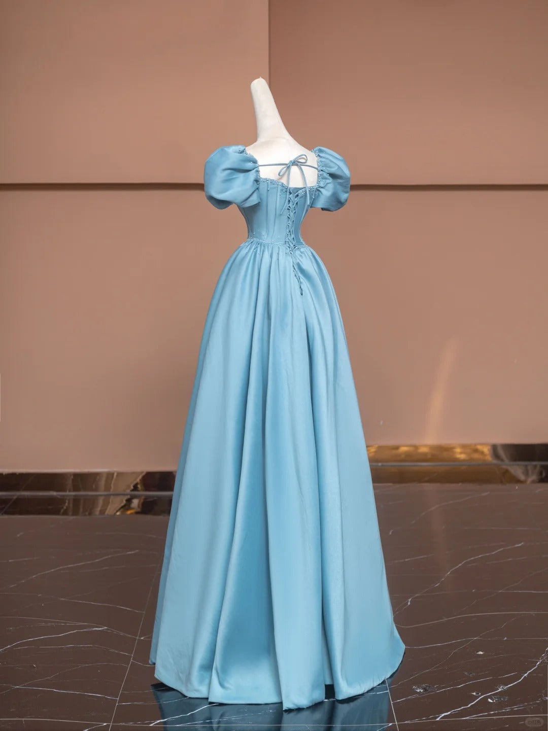 Robe de bal longue en satin bleu délicat et perlé, robe de soirée, robe de soirée, nv4731