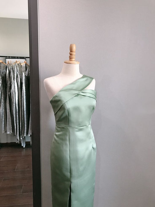 Grünes, schlichtes, elegantes, langes Satin-Ballkleid, Abendkleid, Hochzeitskleid für die Mutter der Party, Brautjungfernkleid, Ballkleid, NV3892