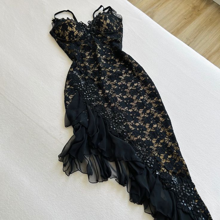 Robe de soirée longue à volants en dentelle noire, élégante et tendance, nv3421