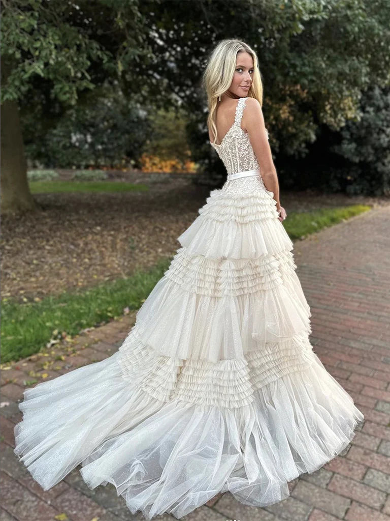 Robe de bal longue en tulle et dentelle à col en V champagne, robe de soirée champagne nv1522