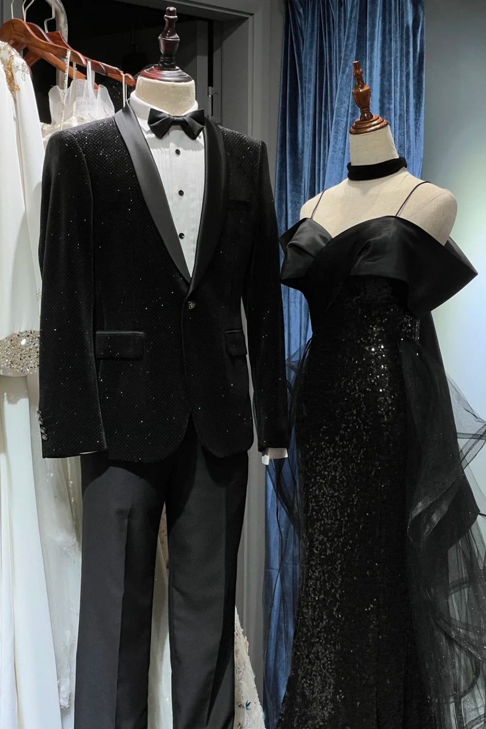 Robe de bal longue en tulle noir brillant NV6627