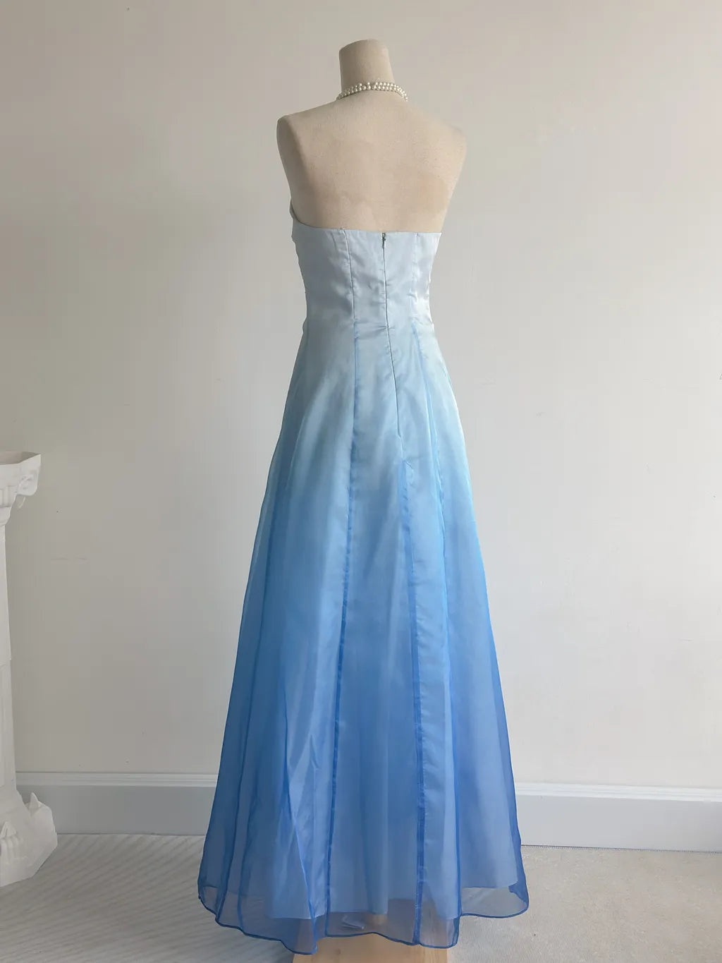 NiceVestidos-Blau und weiß exquisite floral mode gradienten tube top lange bodenlange ballkleid abschluss kleid nv5523