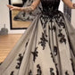Dunkelgrau-schwarzes Spitzenkleid mit Farbverlauf | Glitzerndes Tüll-Abendkleid mit Schleppe, trägerlos/mit Spaghettiträgern, atemberaubendes Abendkleid NV6323