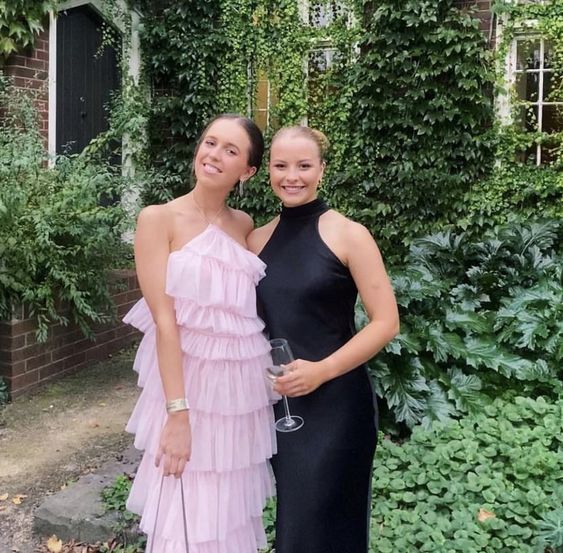 Robe de soirée longue en tulle rose à dos nu nv1353