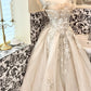 Einseitig schulterfreies, schwer besetztes Chiffon-Abendkleid mit Nietenbesatz NV6719