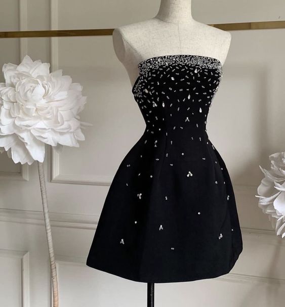 Schwarzes süßes elegantes Tube Top mit Strass verziertes kurzes Mini Homecoming Kleid Geburtstagsparty Kleid nv2770
