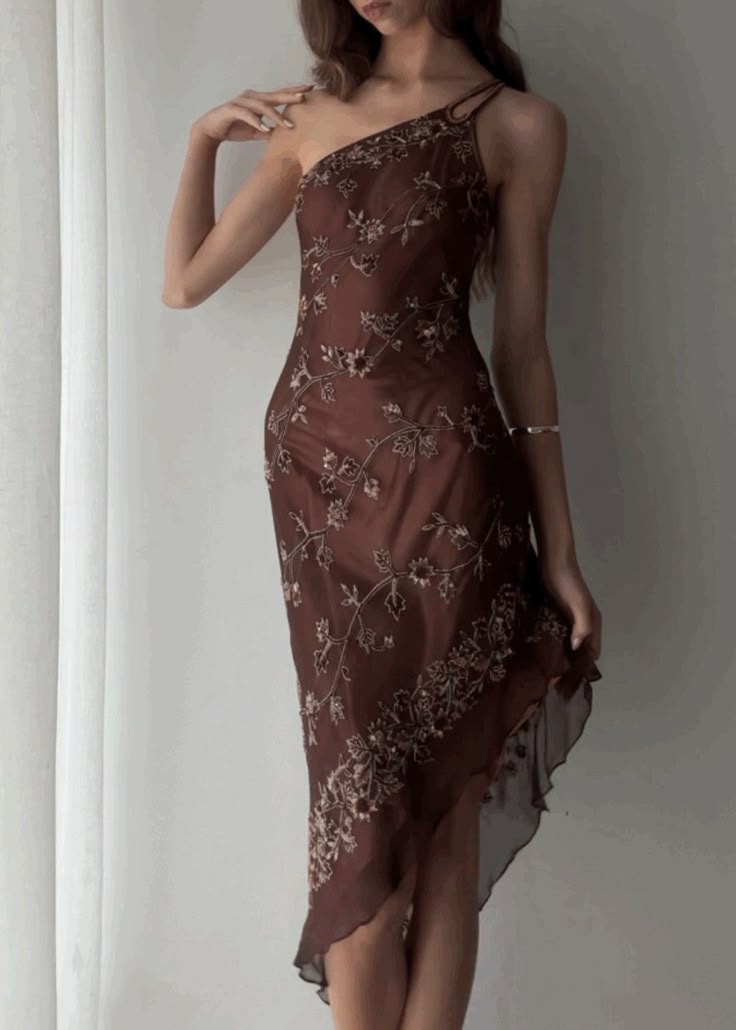 Robe de soirée longue en mousseline de soie, asymétrique épaule dénudée, perles exquises, marron/noir, nv3661