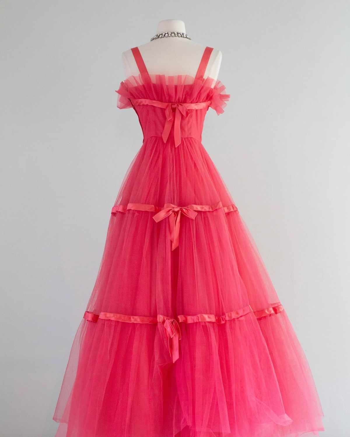 NiceVestidos - Robe de bal longue en tulle rose nv5478