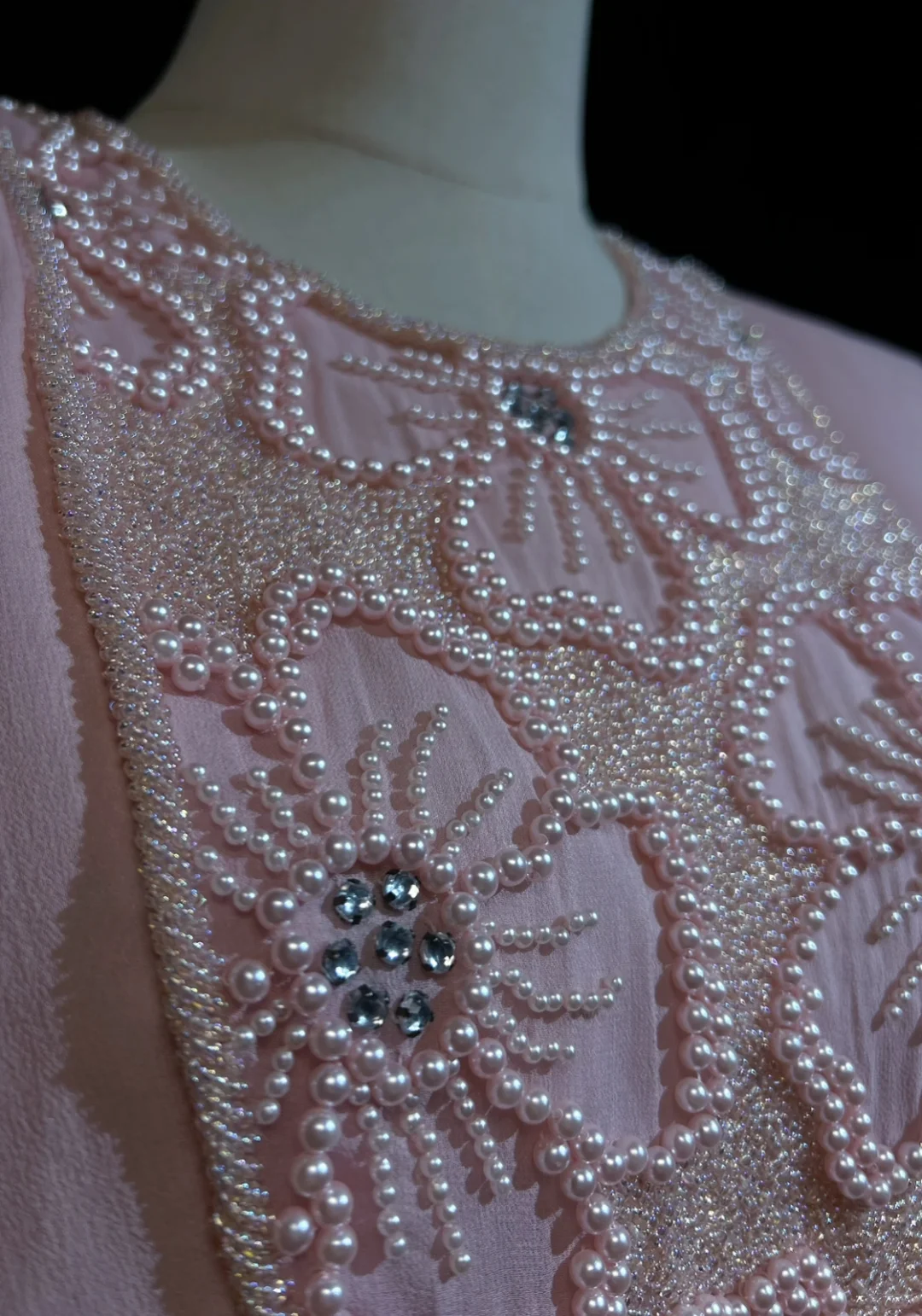 Dusty Pink Puff Short Sleeve Vintage Midi Dress Hand Beaded Floral Embroidery Flowy Chiffon A-Line Tea Length Gown  NV6893