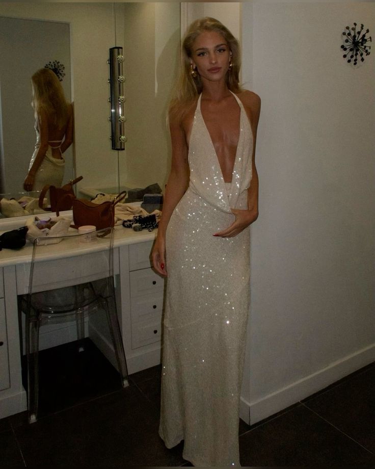 Champagnerfarbenes, tief ausgeschnittenes V-Ausschnitt-Schwinghals-Abendkleid mit Pailletten, langes Ballkleid, Partykleid, nv2114
