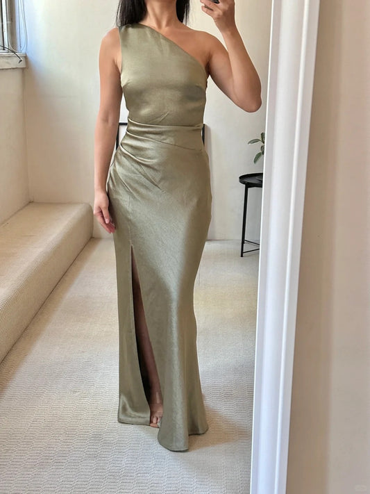 Grünes elegantes romantisches Mode langes Satin Brautjungfernkleid Ballkleid Abendkleid Partykleid Abschlussballkleid Hochzeitsmutterkleid nv4042