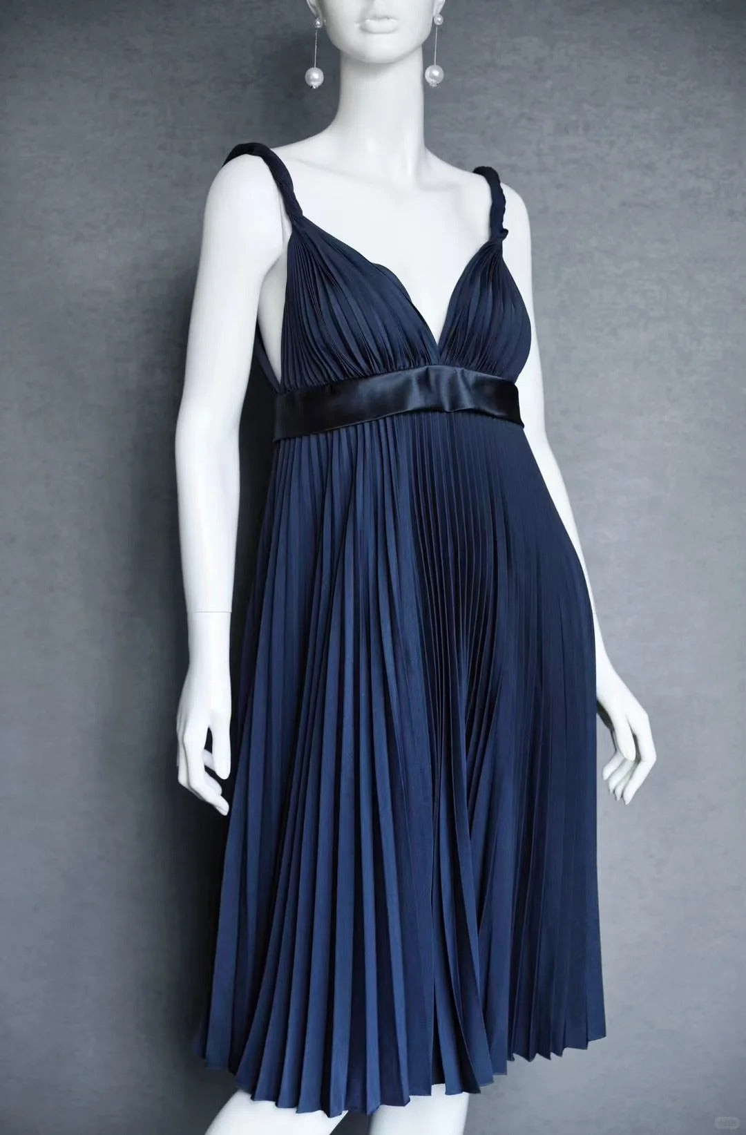 Robe de soirée plissée courte en satin bleu marine, robe d'anniversaire nv5142