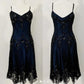 NiceVestidos - Robe de bal longue en mousseline de soie, élégante et raffinée, style vintage, bleu marine, faite à la main, avec bretelles spaghetti et perles, Nv5606