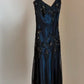 NiceVestidos - Robe de bal longue en mousseline de soie, élégante et raffinée, style vintage, bleu marine, faite à la main, avec bretelles spaghetti et perles, Nv5606