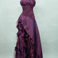 Robe de soirée longue en satin violet foncé, élégante et raffinée, à bretelles spaghetti et perles, style rétro, nv3627