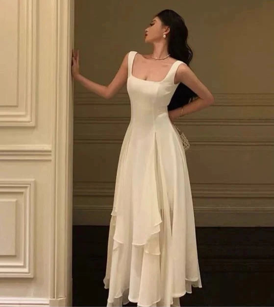 Weißes elegantes unregelmäßiges Saum langes Ballkleid Abendkleid A-Linie quadratischer Ausschnitt Ballkleid Knöchellänge nv2007