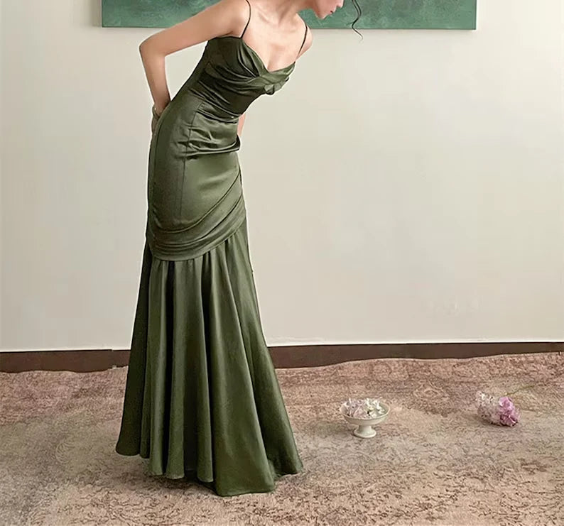 Grünes Satin Meerjungfrau Langes Herzausschnitt Abendkleid Ballkleid Partykleid nv1775