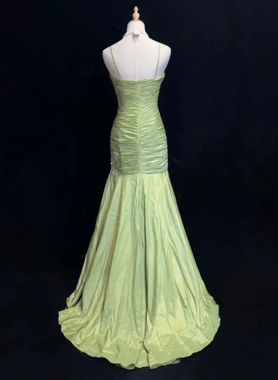 Robe de soirée longue verte vintage en satin à bretelles spaghetti et décolleté en cœur, style sirène, avec perles et paillettes, nv4167