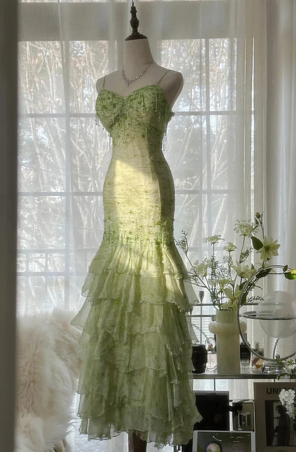 Grünes Meerjungfrau-Vintage-Kleid mit herzförmigem Ausschnitt und Perlen, mehrlagig, lang, Chiffon, Märchen-Ballkleid, Partykleid, nv4113