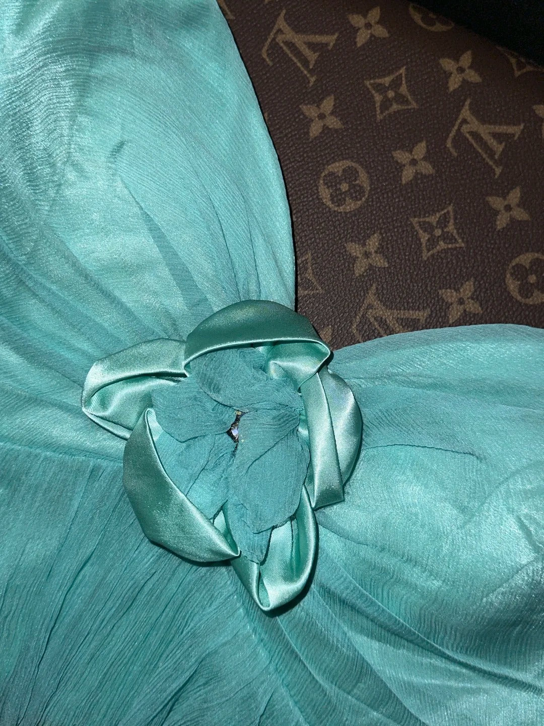 Mintgrünes florales Neckholder-Kurzkleid aus Satin-Tüll für den Heimkehrabend, Abendkleid, Geburtstagspartykleid, nv4689