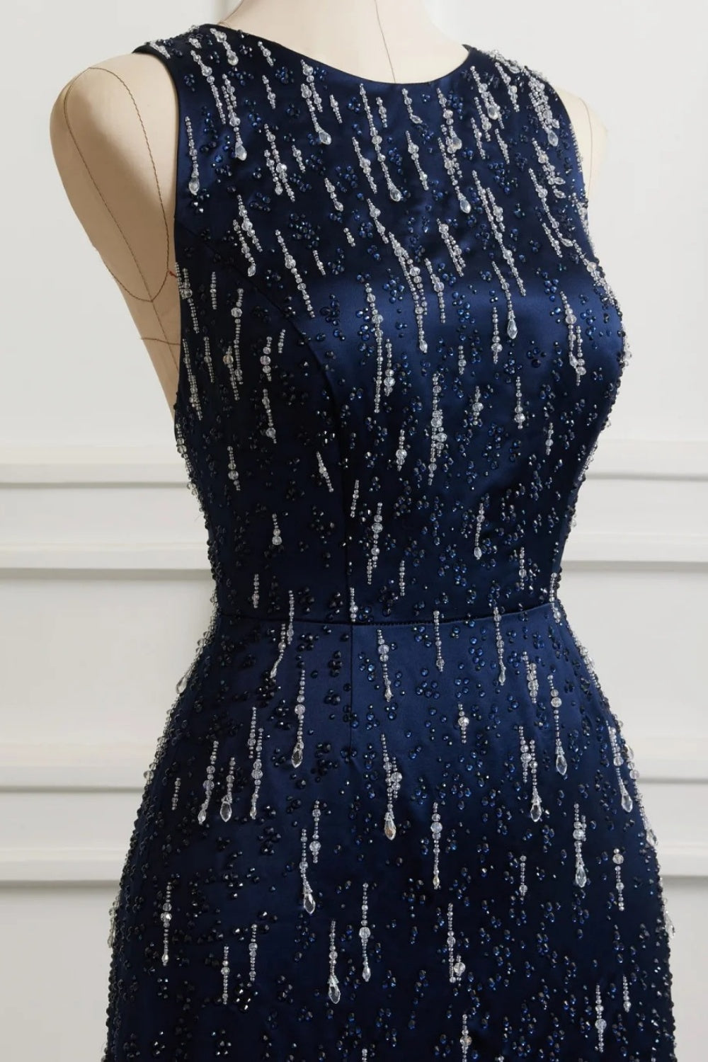 Robe de soirée de cérémonie luxueuse bleu marine ornée de perles NiceVestidos NV6094