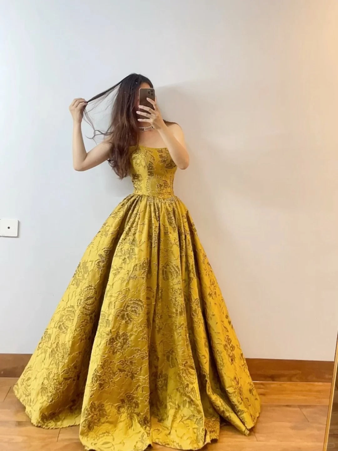 Robe de soirée longue en satin, élégante et vintage, style boule, dorée, nv4774