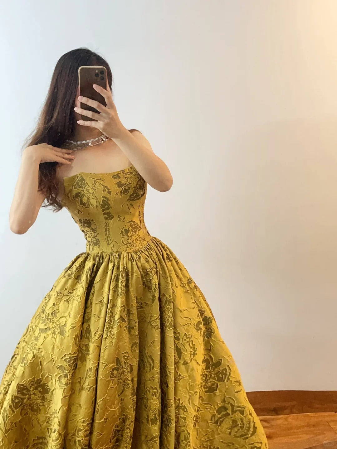 Robe de soirée longue en satin, élégante et vintage, style boule, dorée, nv4774