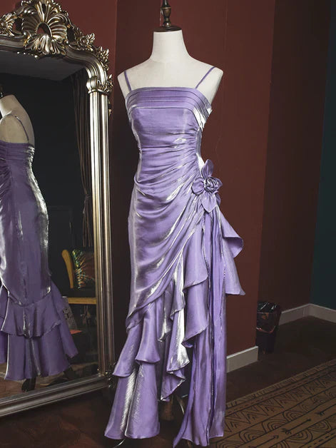 Grüne Retro-Mode Spaghettiträger lange unregelmäßige Rüschen elegante Satin Ballkleid, Abendkleid, Partykleid nv1626