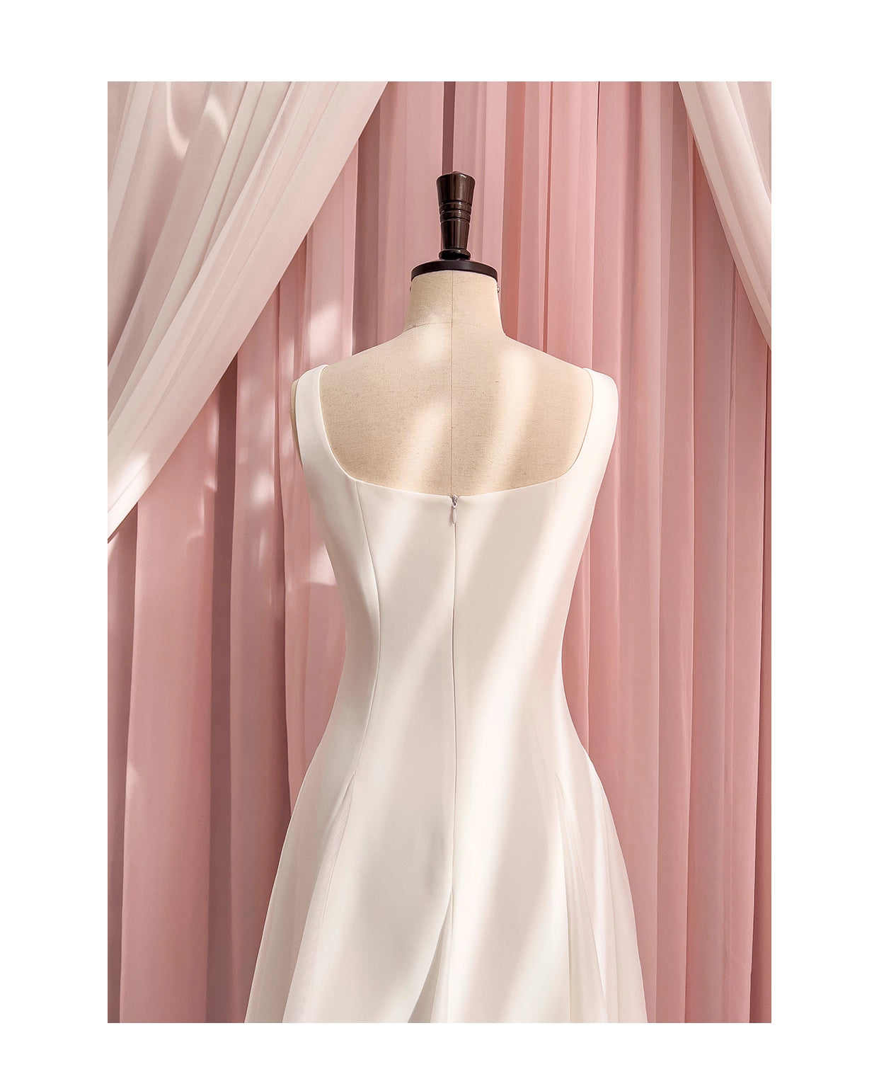NiceVestidos - Robe courte de soirée, robe blanche longue à taille simple, nouveau style estival, bretelles sexy, grande taille, robe amincissante nv5546