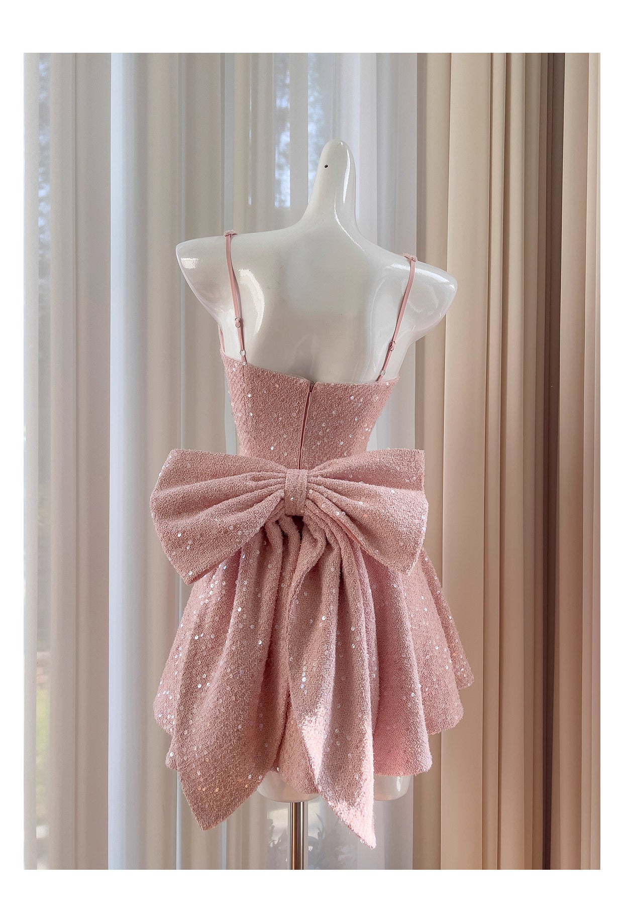 Robe courte de soirée rose à bretelles en tweed pailleté, taille haute, avec nœud, collection nv5544