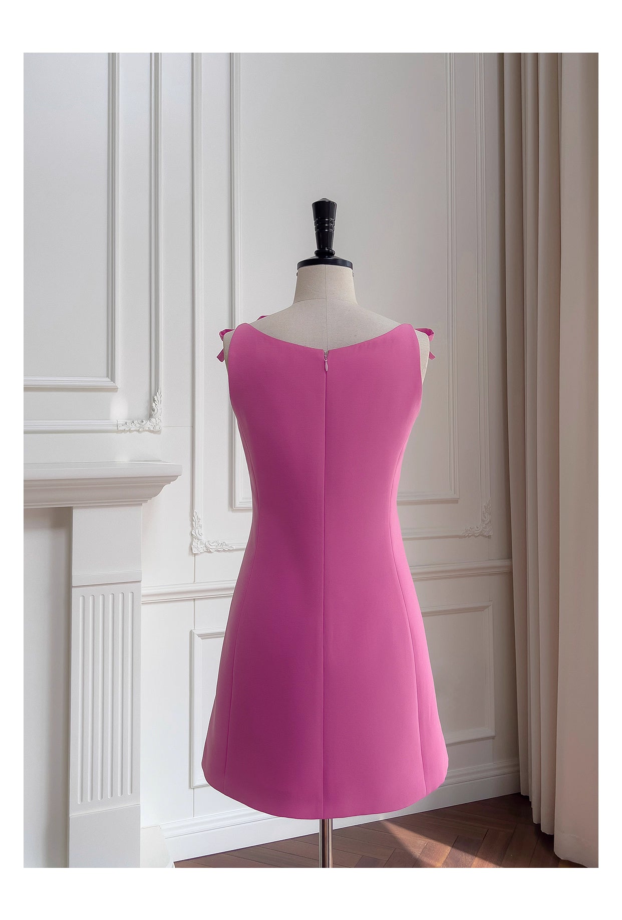 NiceVestidos - Kurzes Homecoming-Kleid, schlichtes kurzes Strapskleid mit Schleife, Taille, Rosarot, Petite Date, NV5550