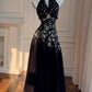 NiceVestidos-Homecoming-Kleid, Schwarz und Gold, Satin, Jacquard-Design, ärmellos, langes Kleid, rückenfrei, Neckholder, sexy Bankettkleid, nv5559