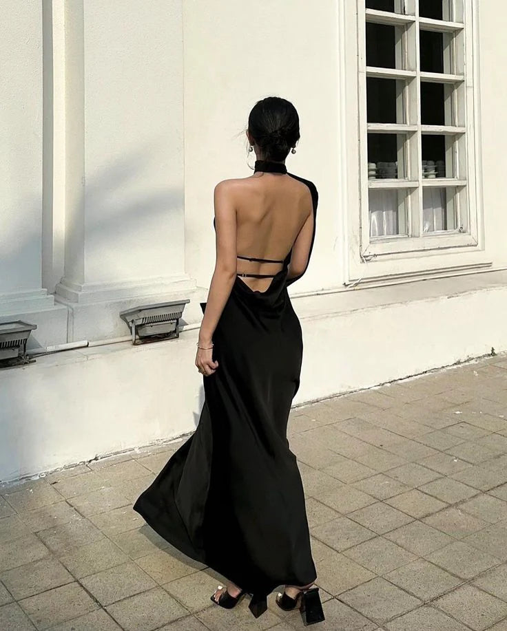 Schwarzes rückenfreies, sexy Ballkleid aus Satin mit Spaghettiträgern, nv1737