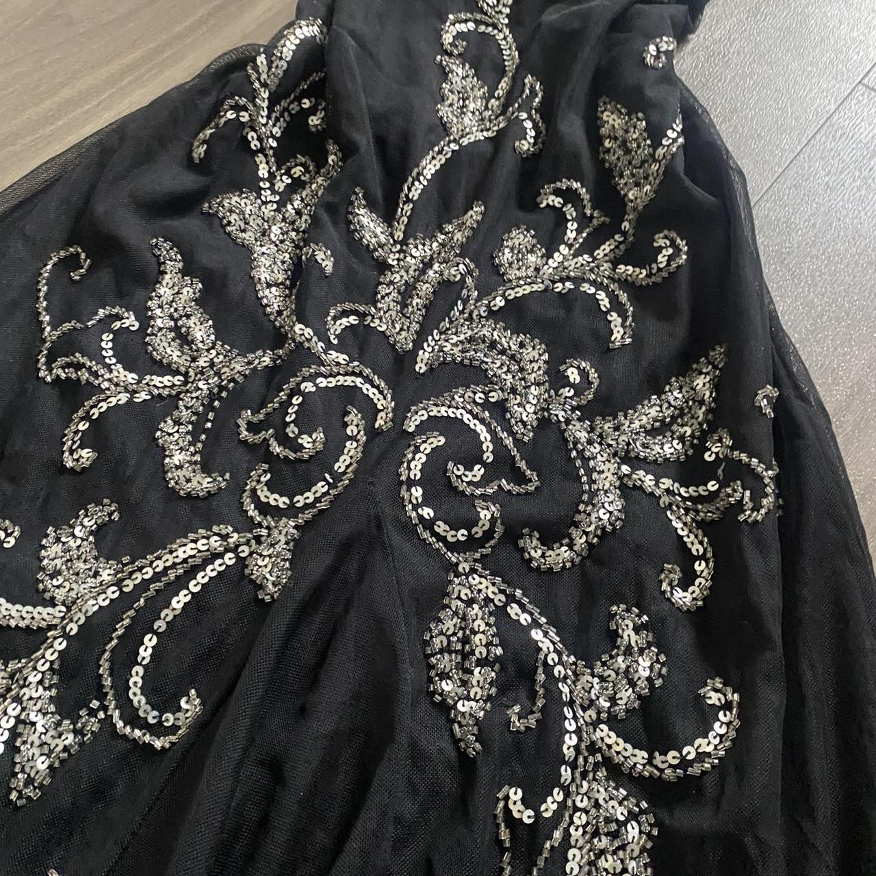 Robe de soirée longue en mousseline de soie et tulle, tenue de soirée, style vintage, noire, exquise, motif géométrique perlé, col licou, nv3809