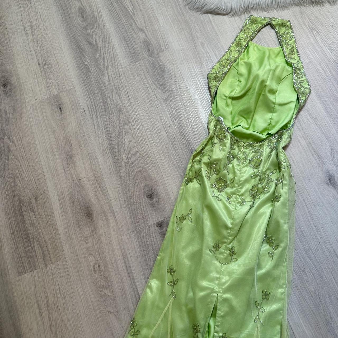 NiceVestidos - Wunderschönes, exquisites, langes, formelles Chiffon-Ballkleid in Grün, NV5450