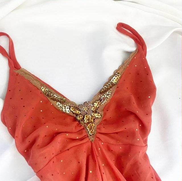Orangefarbenes, asymmetrisches Chiffon-Heimkehrkleid mit Pailletten im Vintage-Stil, nv4537