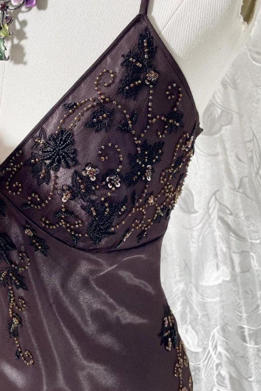 Lila Retro-Fee exquisite Perlen lange Chiffon Meerjungfrau Kleid Ballkleid nv5418
