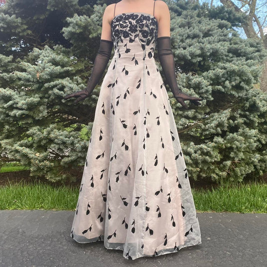 🖤 ​​Vintage Gothic Style Lagen Chiffon Blumen Ballkleid Satin Tüll, Ballkleid Abendkleid Partykleid nv4255