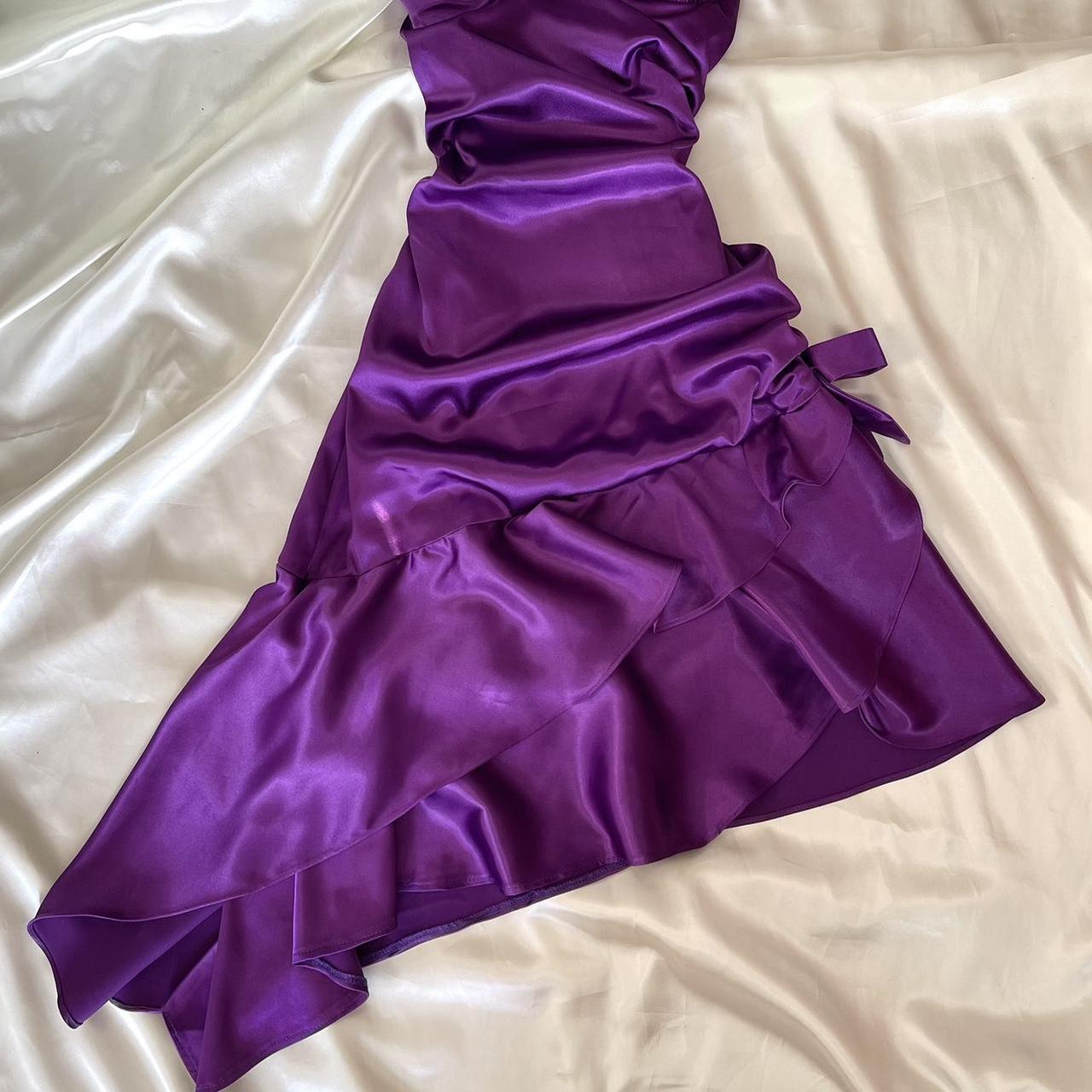 Lila Mode Kurze Satin Rüschen Homecoming Kleid Geburtstag Party Kleid nv5387