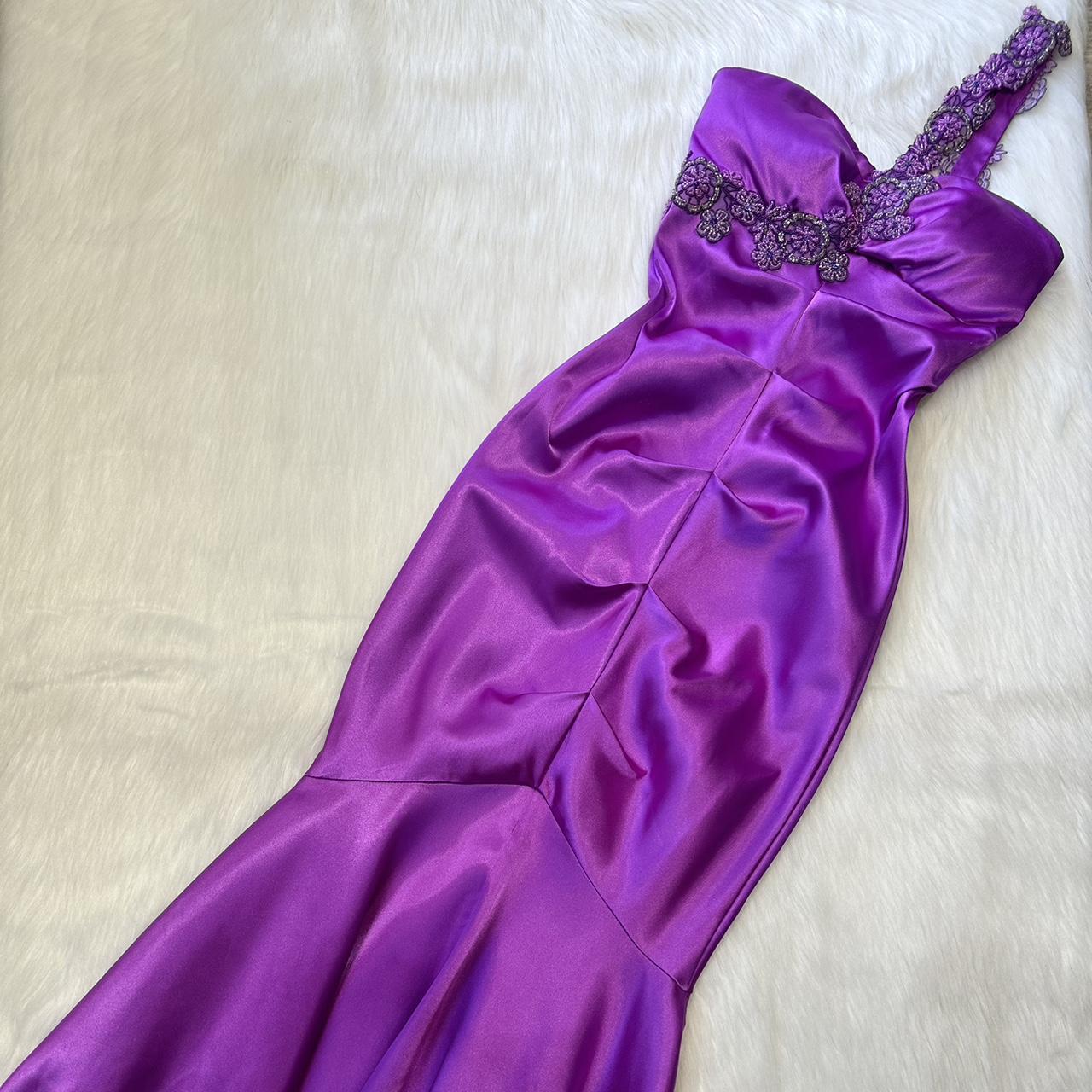 NiceVestidos-Lila Mode One-Shoulder-schöne exquisite Blumen lange Satin formale Ballkleid nv5452
