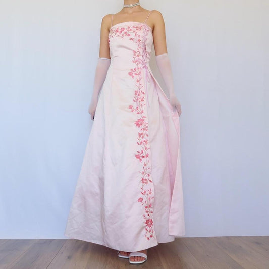 NiceVestidos - Robe féerique. Robe vintage, robe fleurie exquise, robe longue en satin rose à fleurs vintage Nv5631